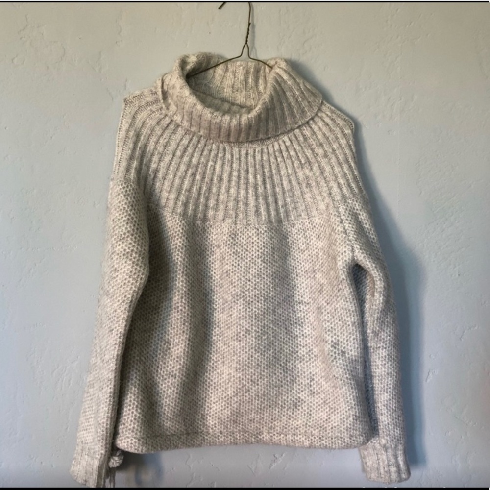 Madewell Merino Turtleneck sweater